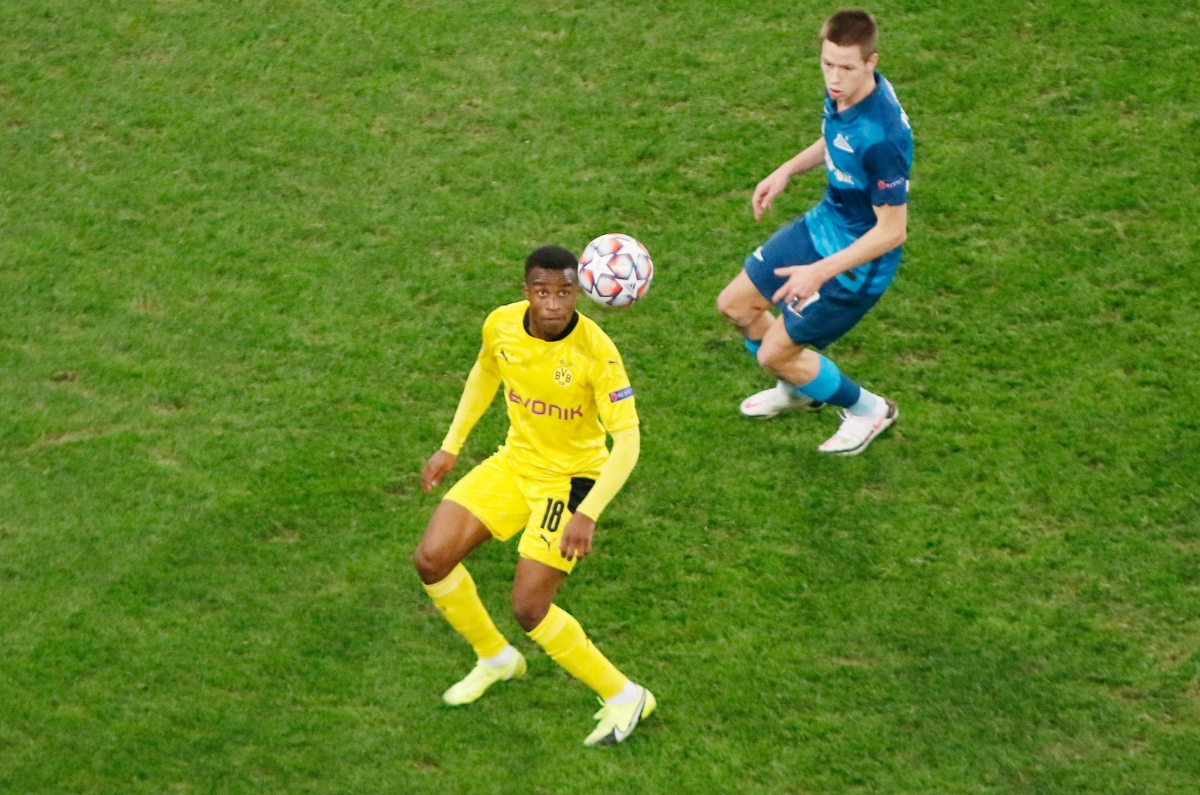 Sao trẻ Dortmund đi vào lịch sử Champions League