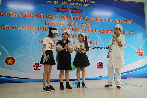 Phần thi của đội Trường THCS Lý Thái Tổ. 
