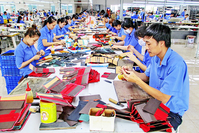 Hoạt động sản xuất của Tổng Công ty Khánh Việt. Ảnh: Đình Lâm