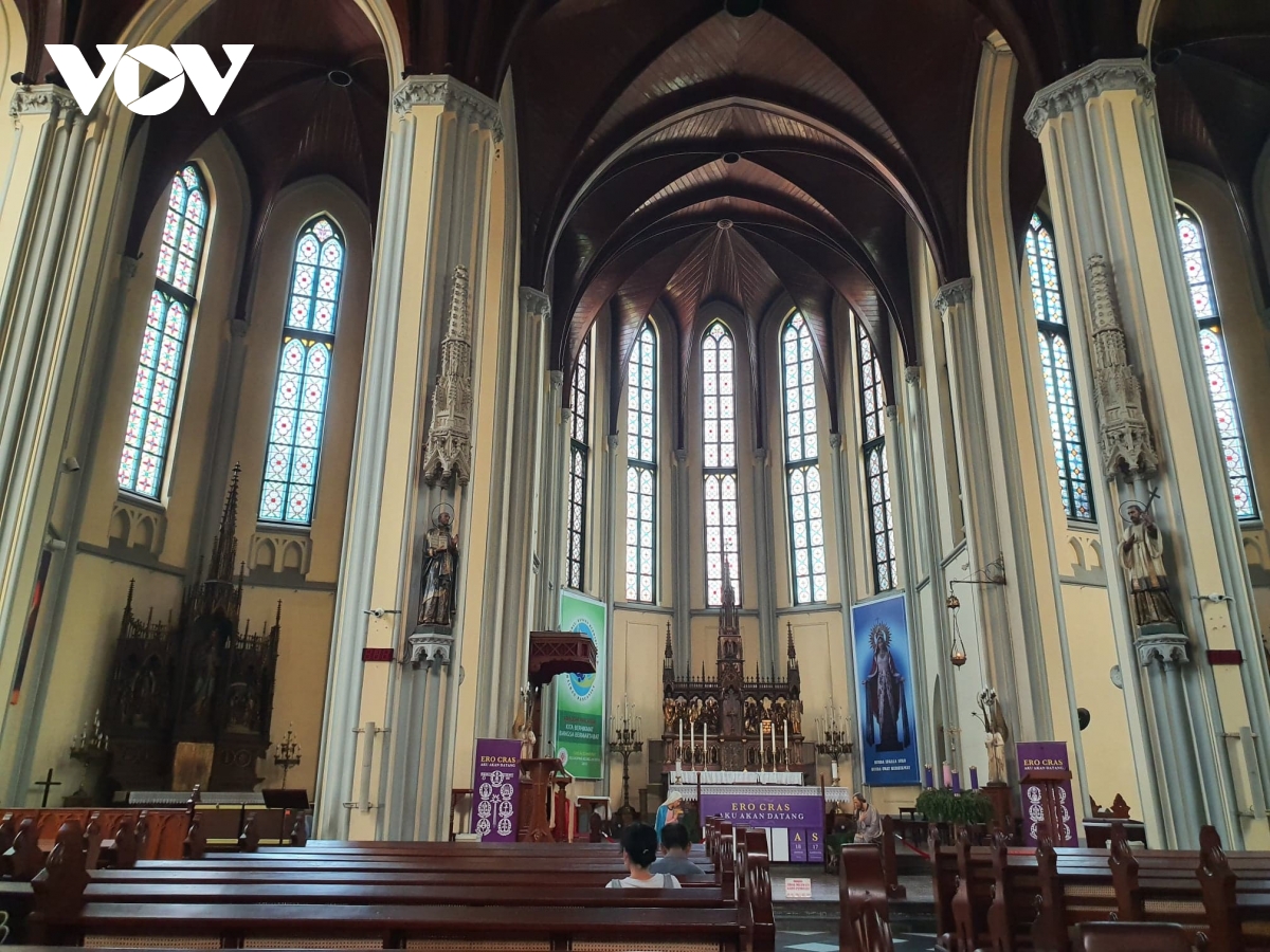 Indonesia cấm đón Giáng sinh và Năm mới ở nơi công cộng do Covid-19