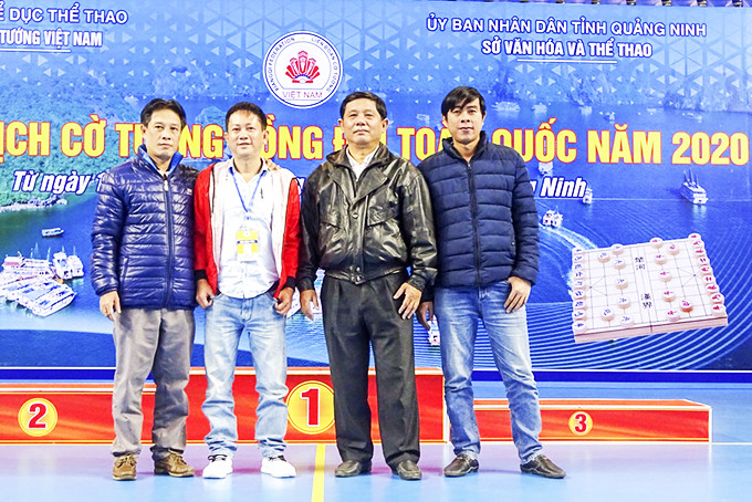 Khanh Hoa chess players