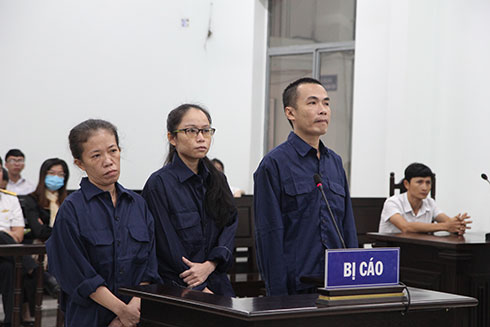 Lừa kinh doanh, chiếm đoạt tiền tỷ