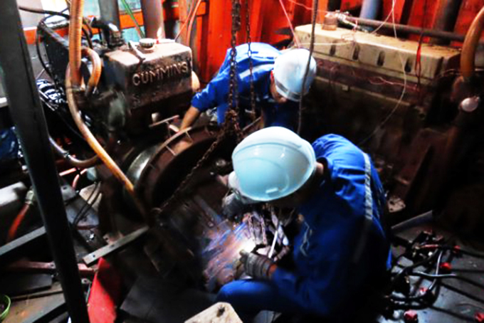 Trung tâm Dịch vụ Hậu cần - Kỹ thuật đảo Sinh Tồn: Khắc phục thành công sự cố tàu cá Quảng Ngãi