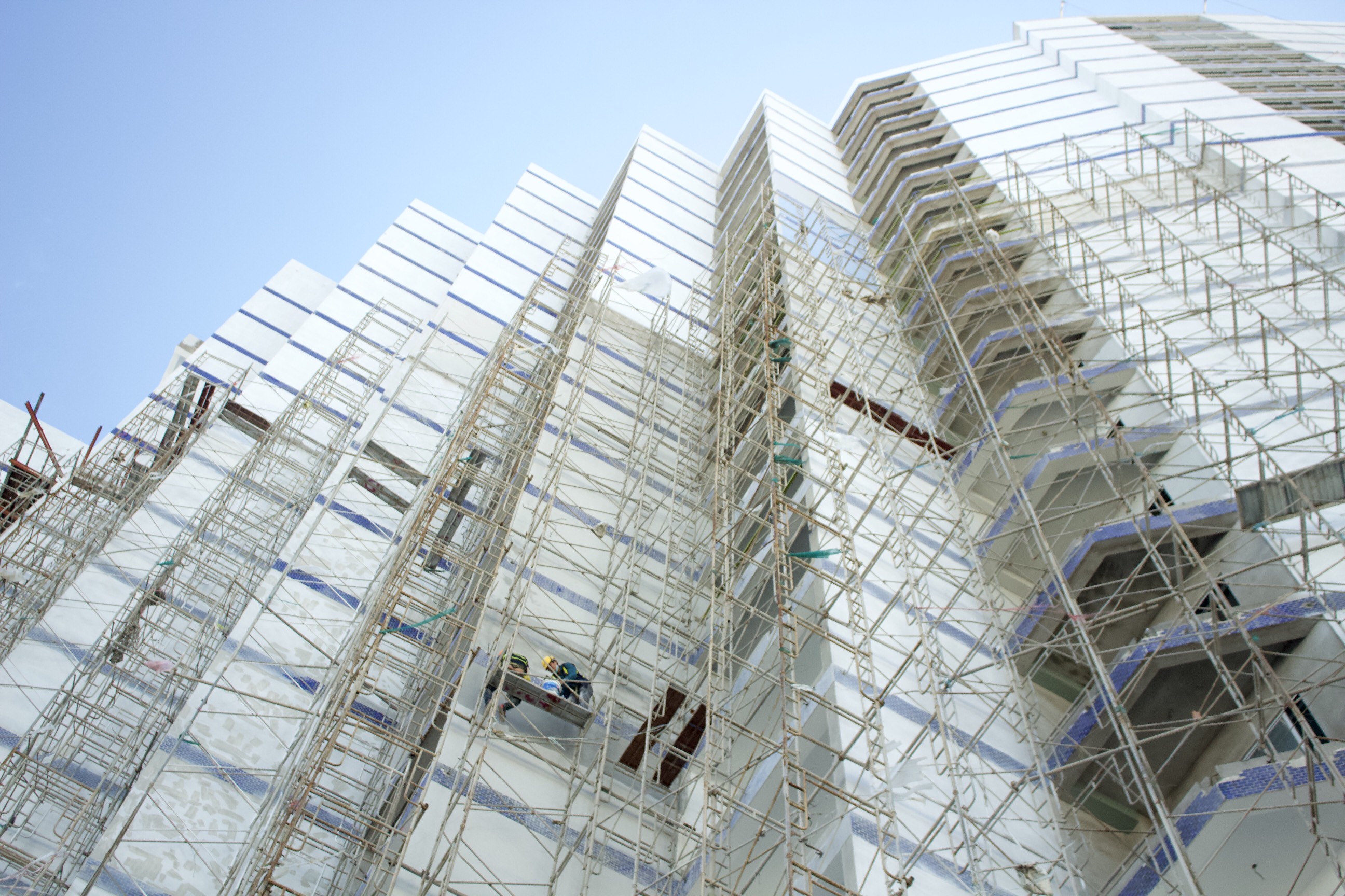 Không khí khẩn trương tại công trường The Arena giai đoạn cận bàn giao