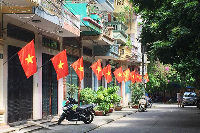 Thông báo về việc treo cờ Tổ quốc và nghỉ Tết Nguyên đán Tân Sửu 2021