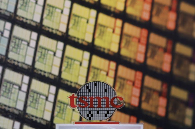 Apple hợp tác TSMC phát triển màn hình micro OLED