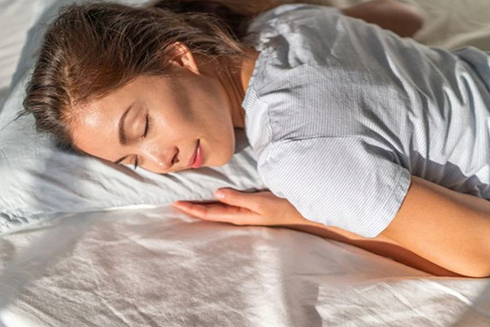 5 thói quen tưởng vô hại nhưng đang làm xương khớp tổn thương