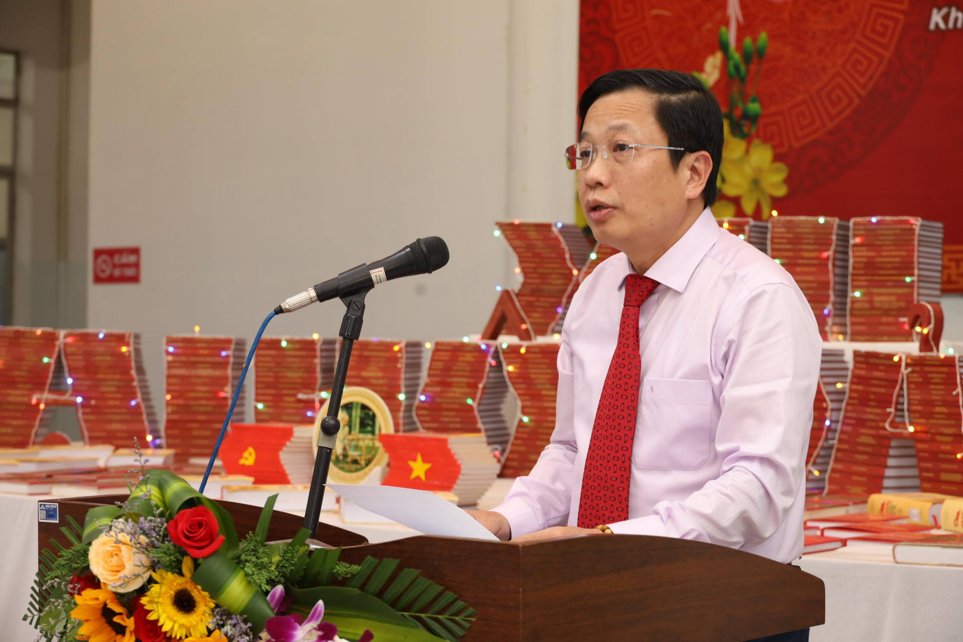 Ông Hà Quốc Trị phát biểu tại lễ bế mạc Hội Báo Xuân Tân Sửu.