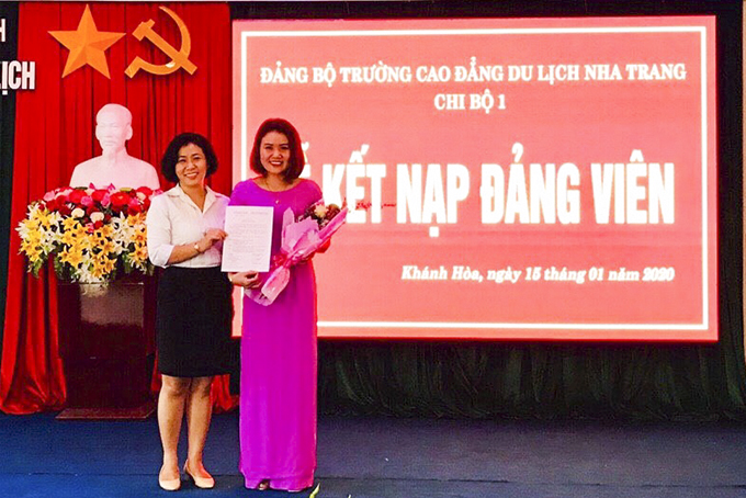 Đảng bộ Khối các cơ quan tỉnh Khánh Hòa: Chú trọng công tác phát triển Đảng