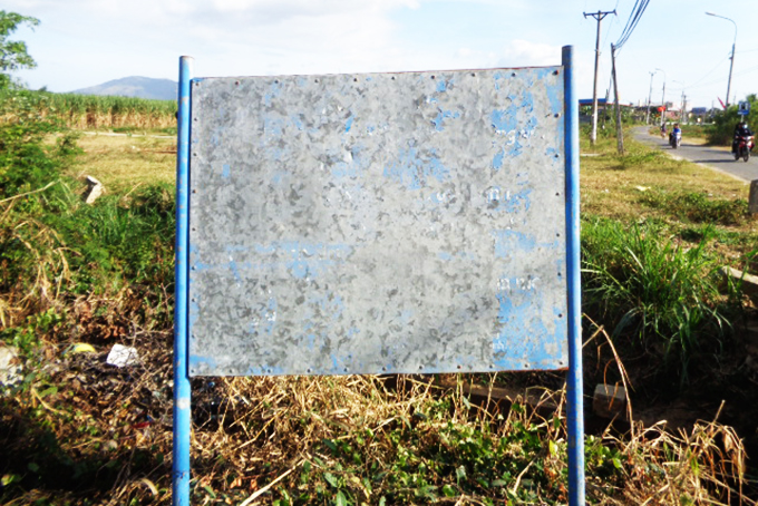 Cần làm mới bảng nội quy