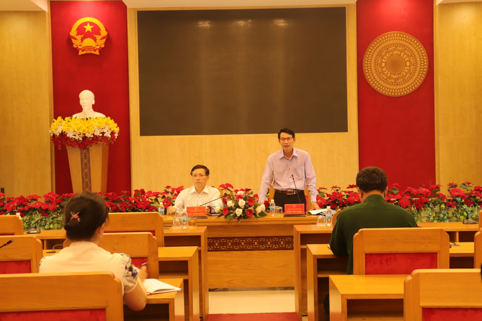 Tuyên truyền để người dân khai báo y tế bằng quét mã QR