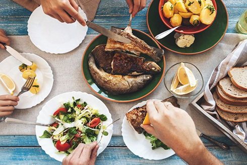 Ăn chậm có giúp giảm cân không?