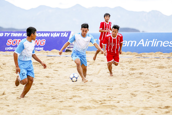 Beach football is among sports of Khanh Hoa’s 9th Sports Festival