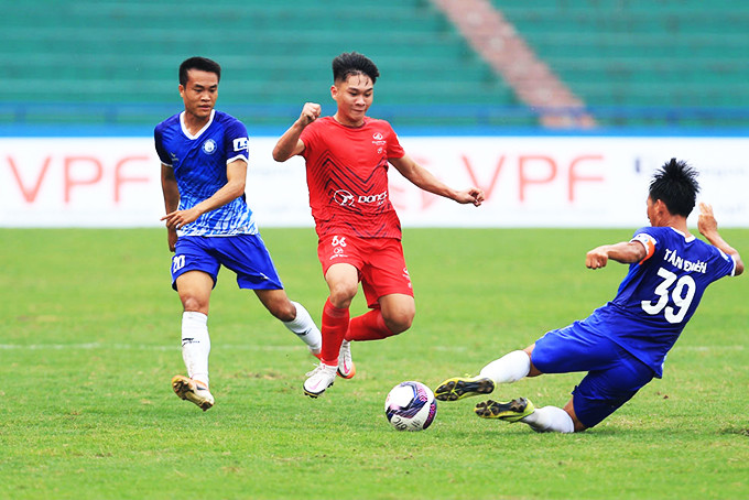 Trận đấu giữa Phú Thọ gặp Khánh Hòa FC. Nguồn:VPF