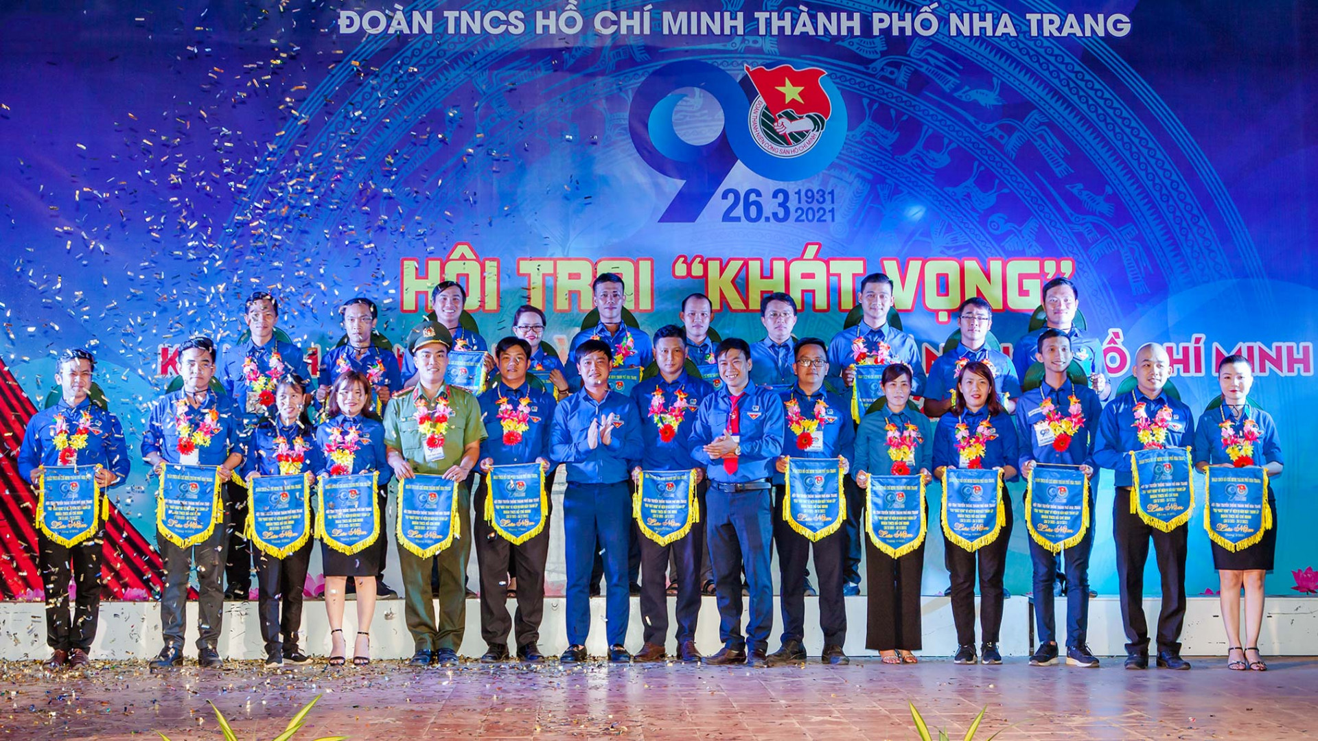 Dịp này, Ban tổ chức tuyên dương 90 thủ lĩnh thanh niên tiêu biểu của TP. Nha Trang
