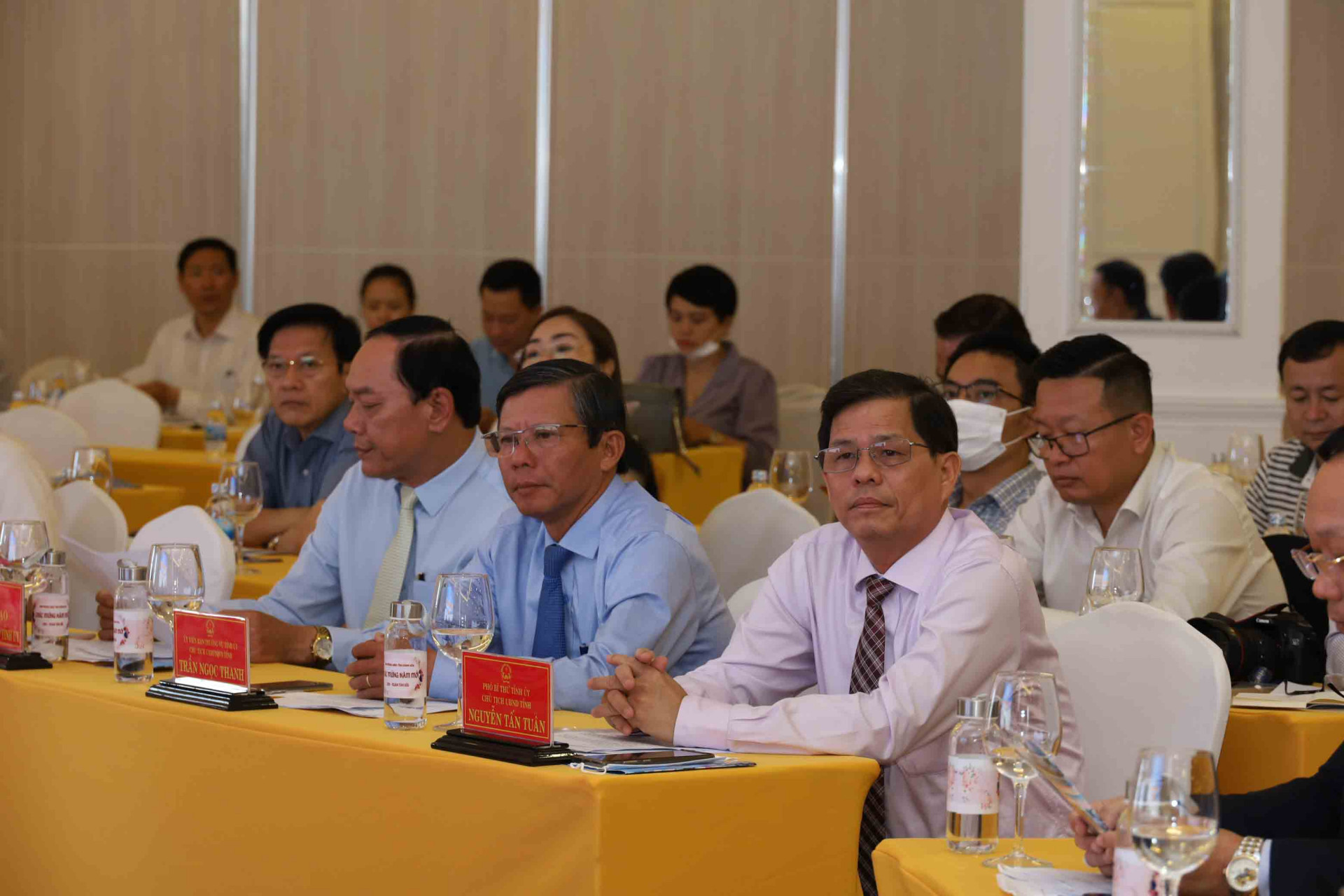 Khanh Hoa Province’s leadership attending the press conference