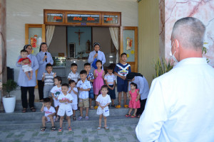 Đại sứ quán Canada tại Việt Nam khánh thành con đường dẫn vào mái ấm nuôi dưỡng trẻ mồ côi