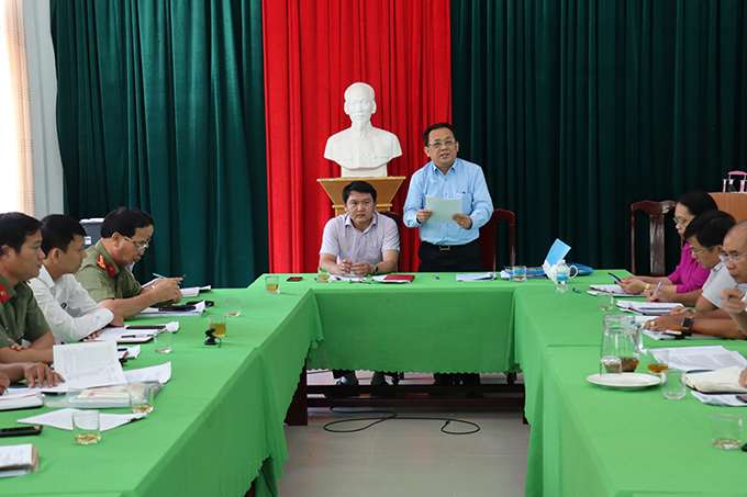 Lãnh đạo tỉnh kiểm tra công tác bầu cử tại TP. Cam Ranh