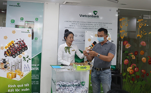 Vietcombank Nha Trang: Xác định khách hàng trúng thưởng "Vạn Quà Tết - Kết Lộc Xuân" đợt 4