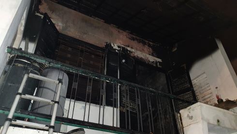 Căn nhà bị ám khói đen kịp sau hỏa hoạn