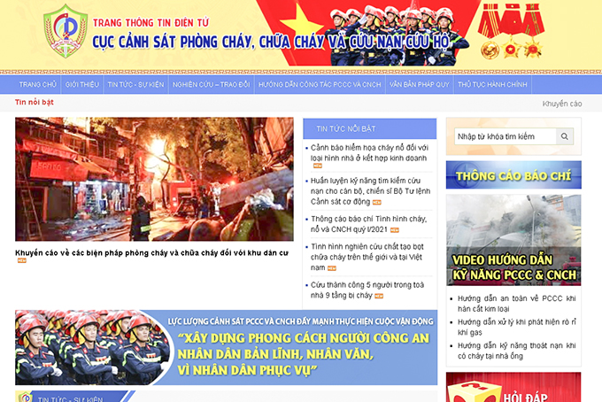 Mạo danh cảnh sát để lừa đảo