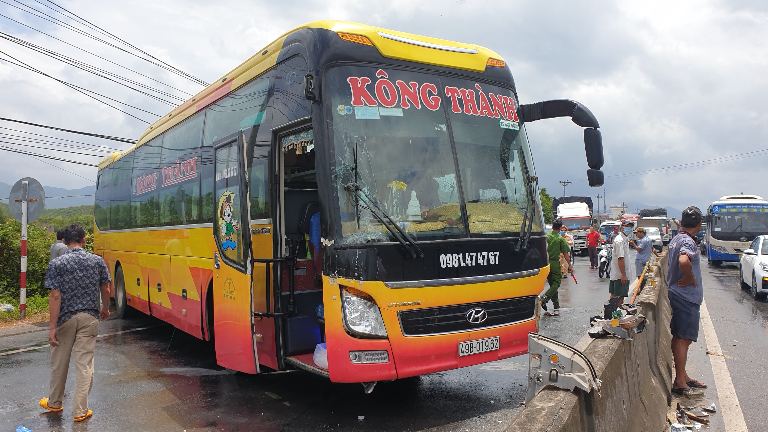 Liên tiếp 2 vụ tai nạn giao thông trên Quốc lộ 1