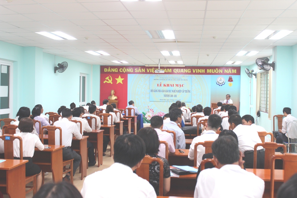 21 nhà giáo tham gia hội giảng nhà giáo giáo dục nghề nghiệp