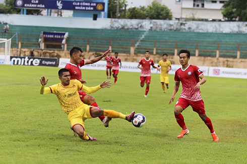Trận đấu giữa Khánh Hòa FC gặp Công an Nhân dân vòng 4.