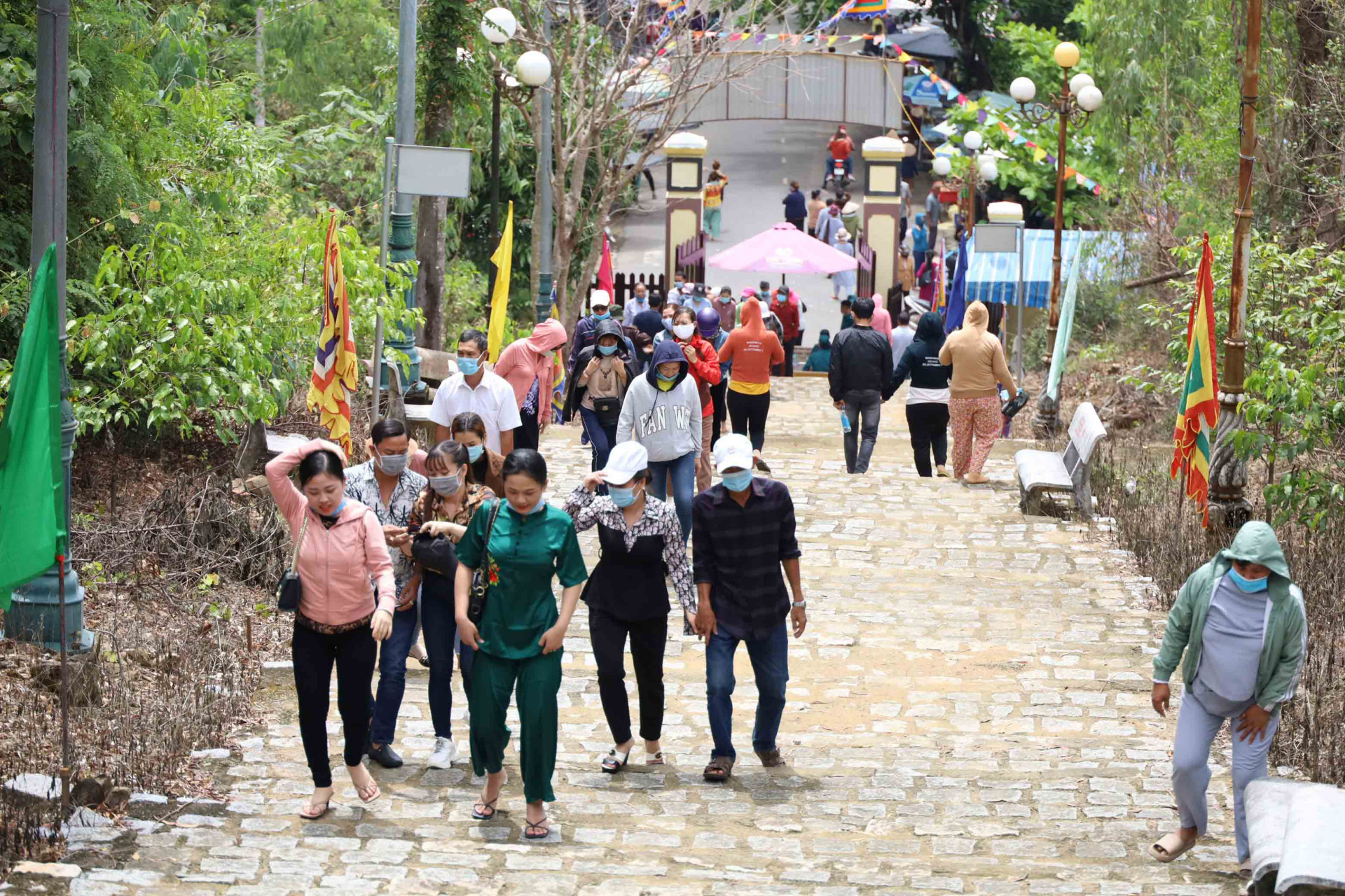 People attending Am Chua Festival 2021