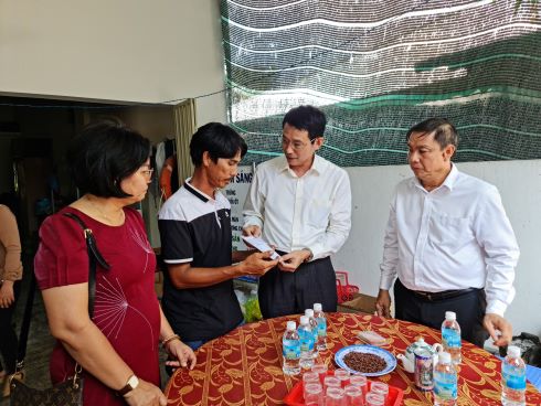 Lãnh đạo tỉnh Khánh Hòa thăm, động viên 4 gia đình học sinh bị đuối nước