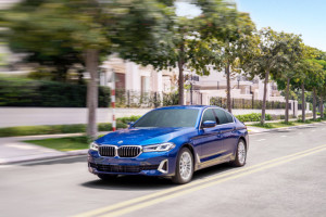 BMW 5 Series mới chính thức ra mắt tại Việt Nam