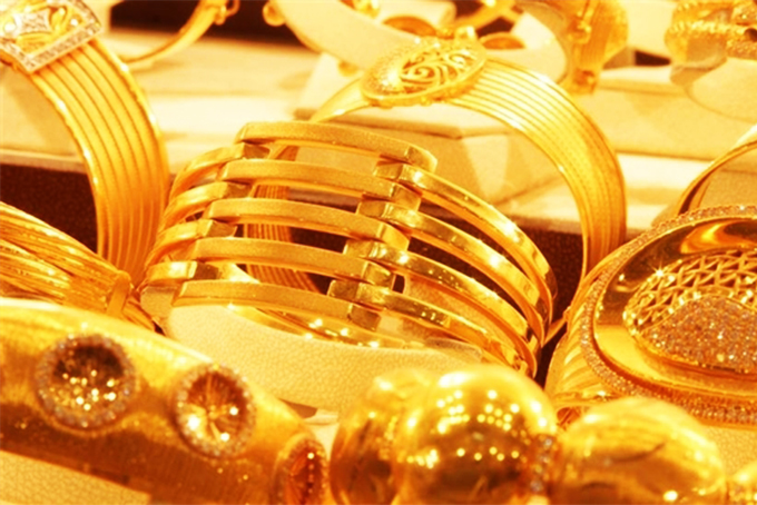 Giá vàng hôm nay 25/4: Vàng đi ngang chờ sóng lớn