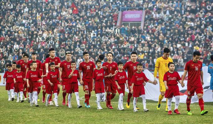 Đội tuyển Việt Nam trong trận giao hữu với  "đàn em " U22 Việt Nam