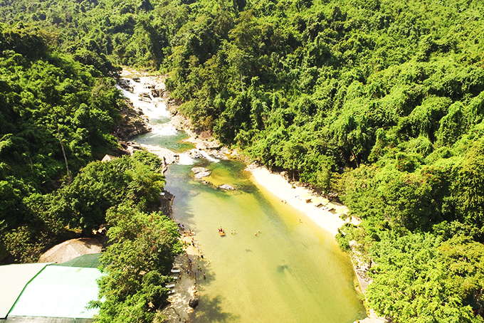 Hè sôi động cùng du lịch Khatoco