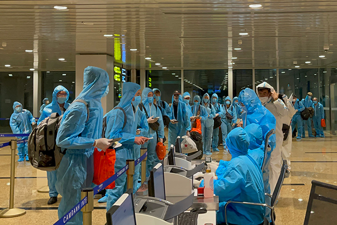 Giám sát người về từ các khu vực có dịch Covid-19