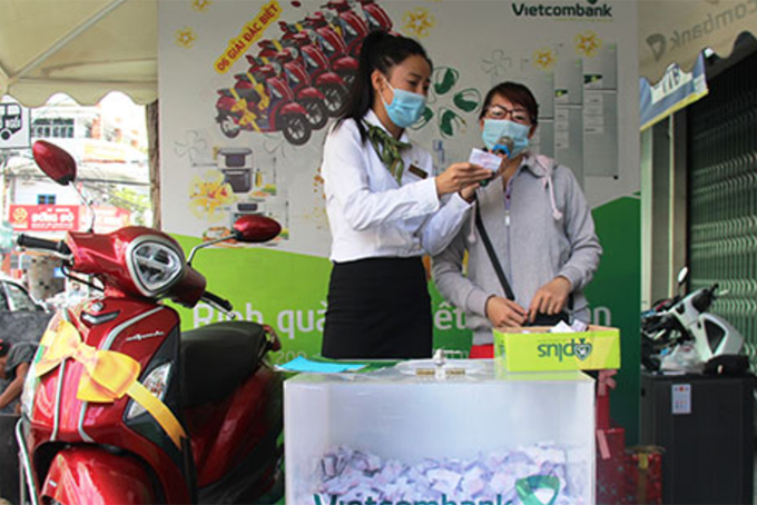 Vietcombank Nha Trang: Xác định khách hàng trúng thưởng &quot;Vạn Quà Tết - Kết Lộc Xuân&quot; đợt cuối