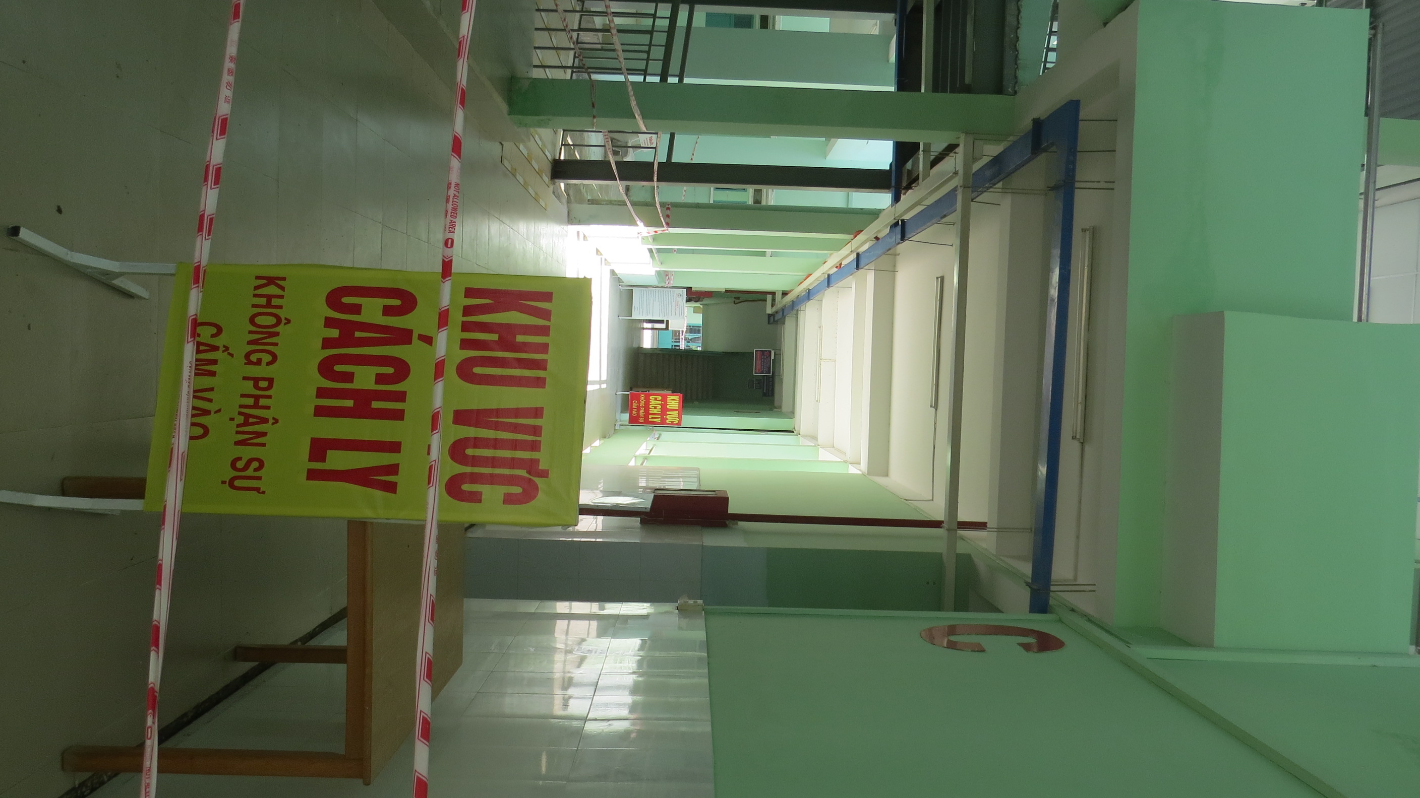 Có 33 F1 xét nghiệm âm tính lần 2