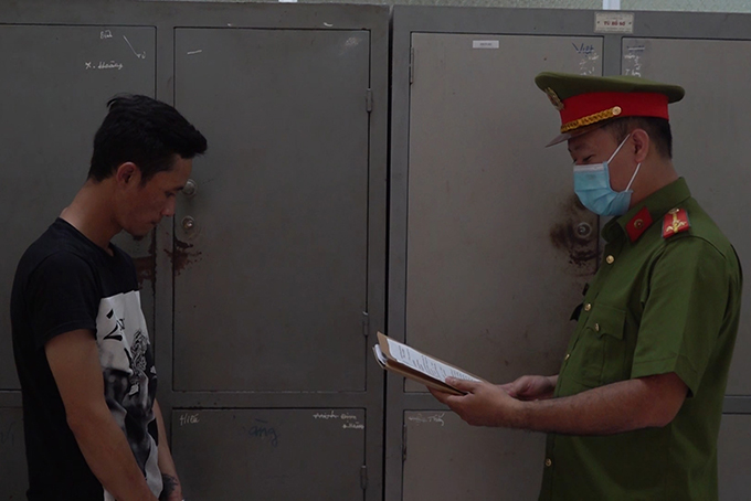 VIDEO: Khẩn trương truy bắt 2 đối tượng trộm cắp tài sản