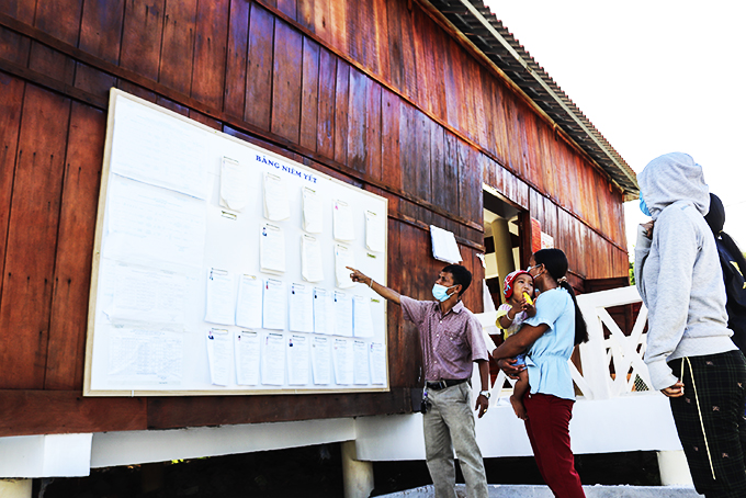 Tuyên truyền viên miền sơn cước