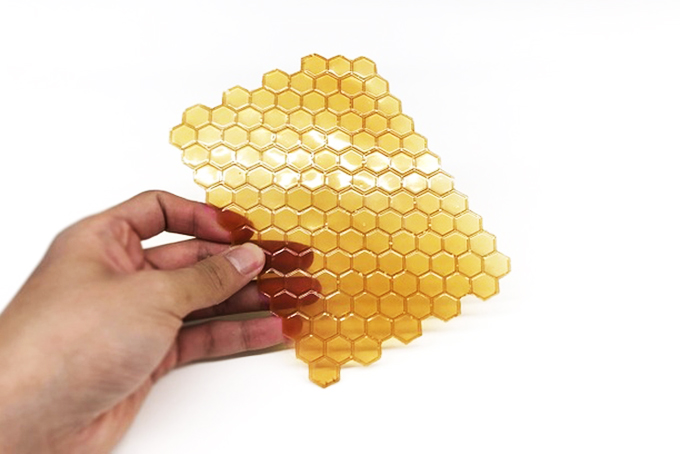 Tiến sĩ dùng vỏ tôm, cua xử lý kháng sinh trong nước thải