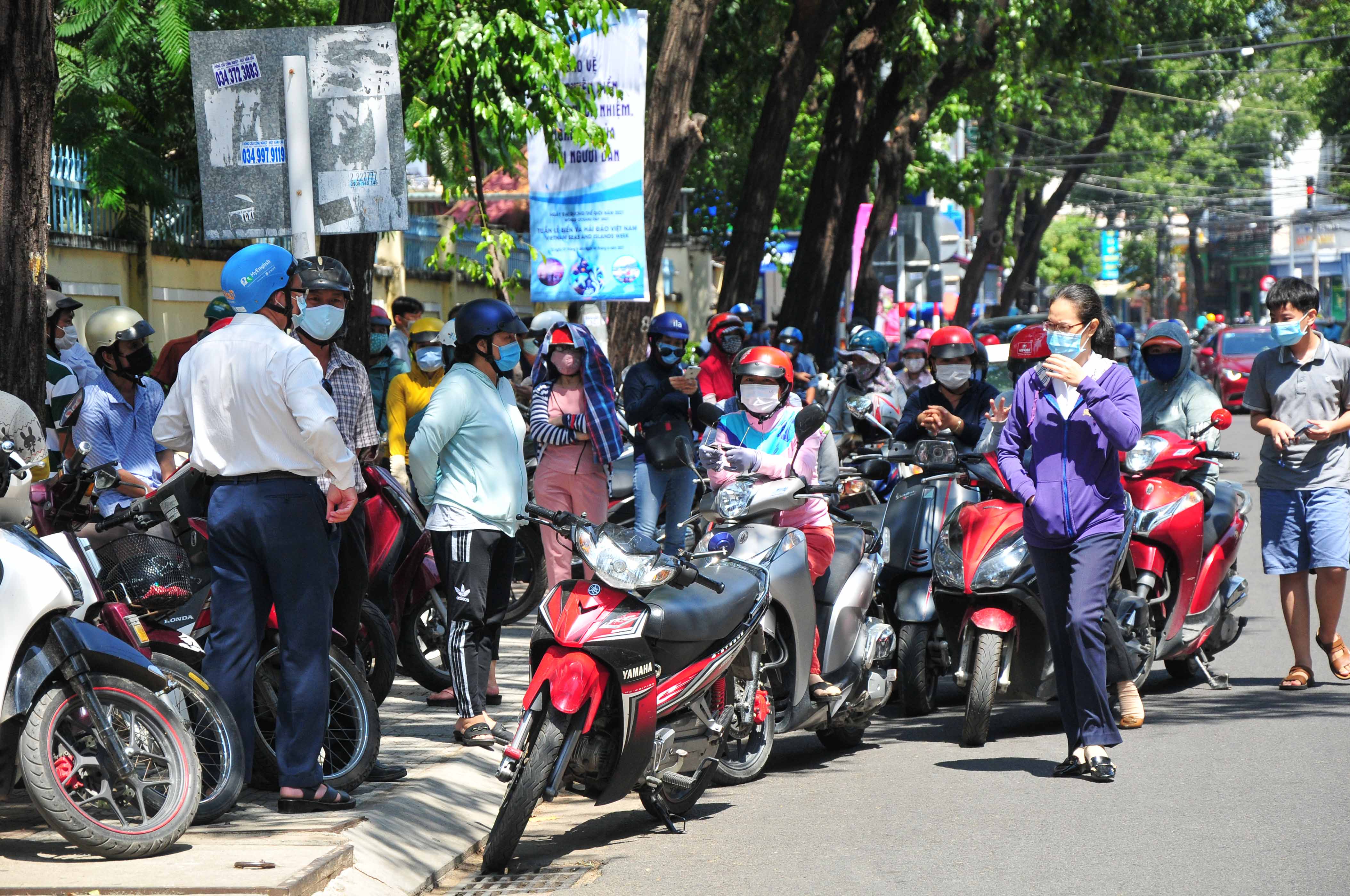 Tăng cường công tác đảm bảo an toàn giao thông trong dịp hè và kỳ thi tốt nghiệp THPT