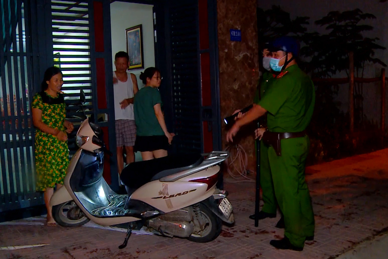 VIDEO: Cảnh báo tình trạng trộm cắp xe máy trong mùa dịch Covid-19