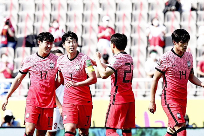 Vòng loại World Cup khu vực châu Á: Hàn quốc giúp đội tuyển Việt Nam hưởng lợi