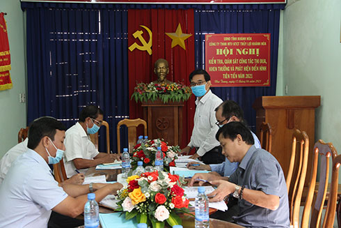 Kiểm tra, giám sát công tác thi đua - khen thưởng, phát hiện điển hình tiên tiến