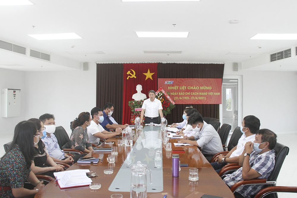 Bí thư Tỉnh ủy Nguyễn Hải Ninh phát biểu tại buổi thăm Đài Phát thanh -và Truyền hình Khánh Hòa