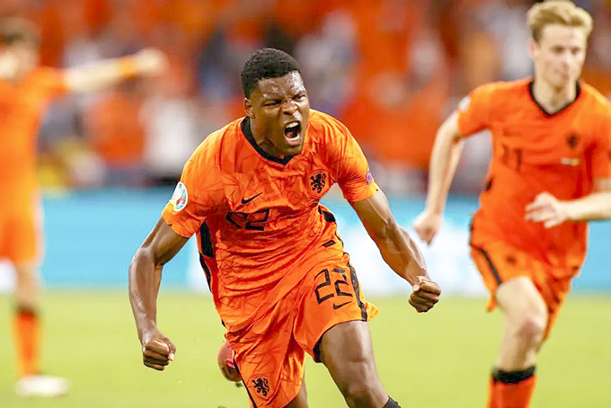 Hà Lan - Cộng hòa Czech (23 giờ ngày 27-6): "Cơn lốc da cam" thực sự trở lại?