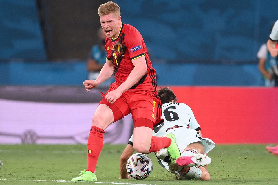 Tiền vệ Kevin Bruyne của Bỉ đang bỏ ngõ khả năng ra sân