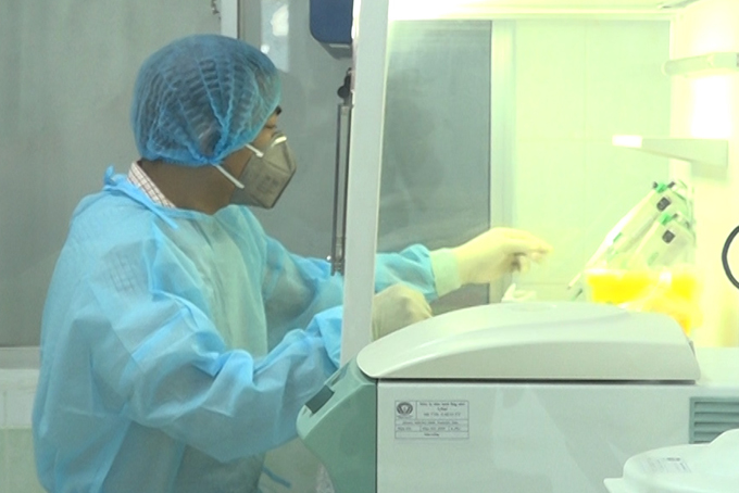 VIDEO: Những chiến sĩ thầm lặng trong cuộc chiến chống Covid-19