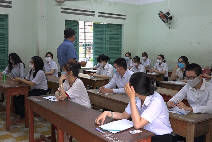 VIDEO: Lãnh đạo Sở Giáo dục và Đào tạo tỉnh Khánh Hòa chia sẻ về kỳ thi tốt nghiệp THPT năm 2021