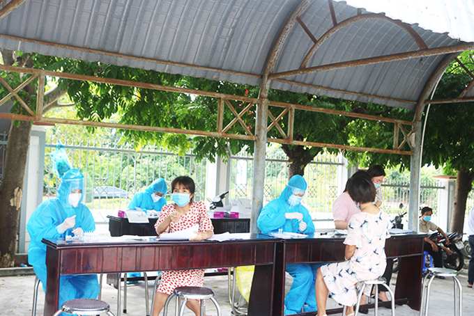 Cam Lâm: Truy vết được 47 trường hợp F1, 435 F2